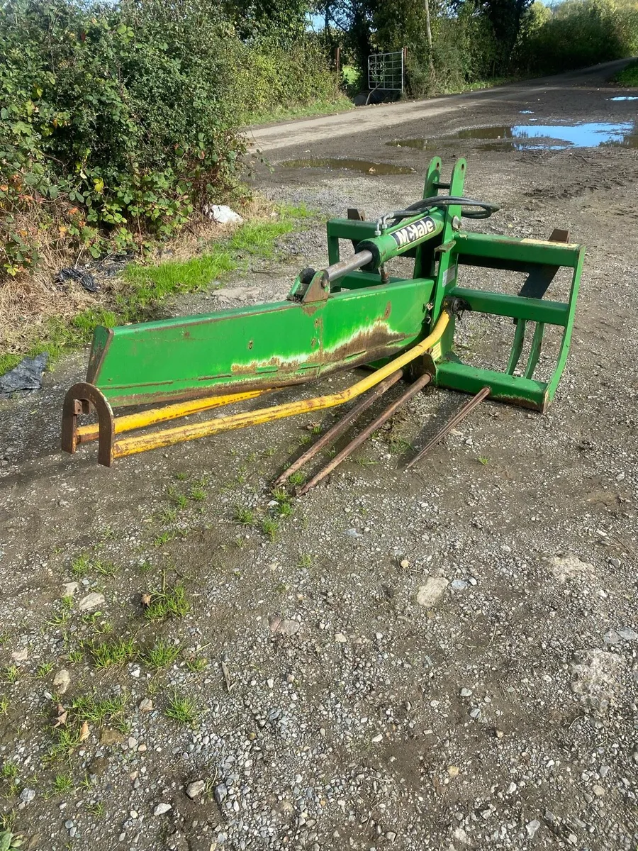 Mchale bale splitter - Image 1