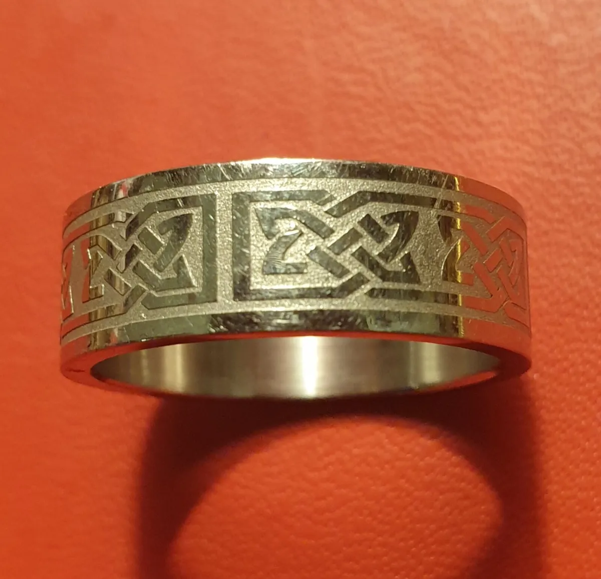 Celtic Design Silver Coloured Band - Image 4