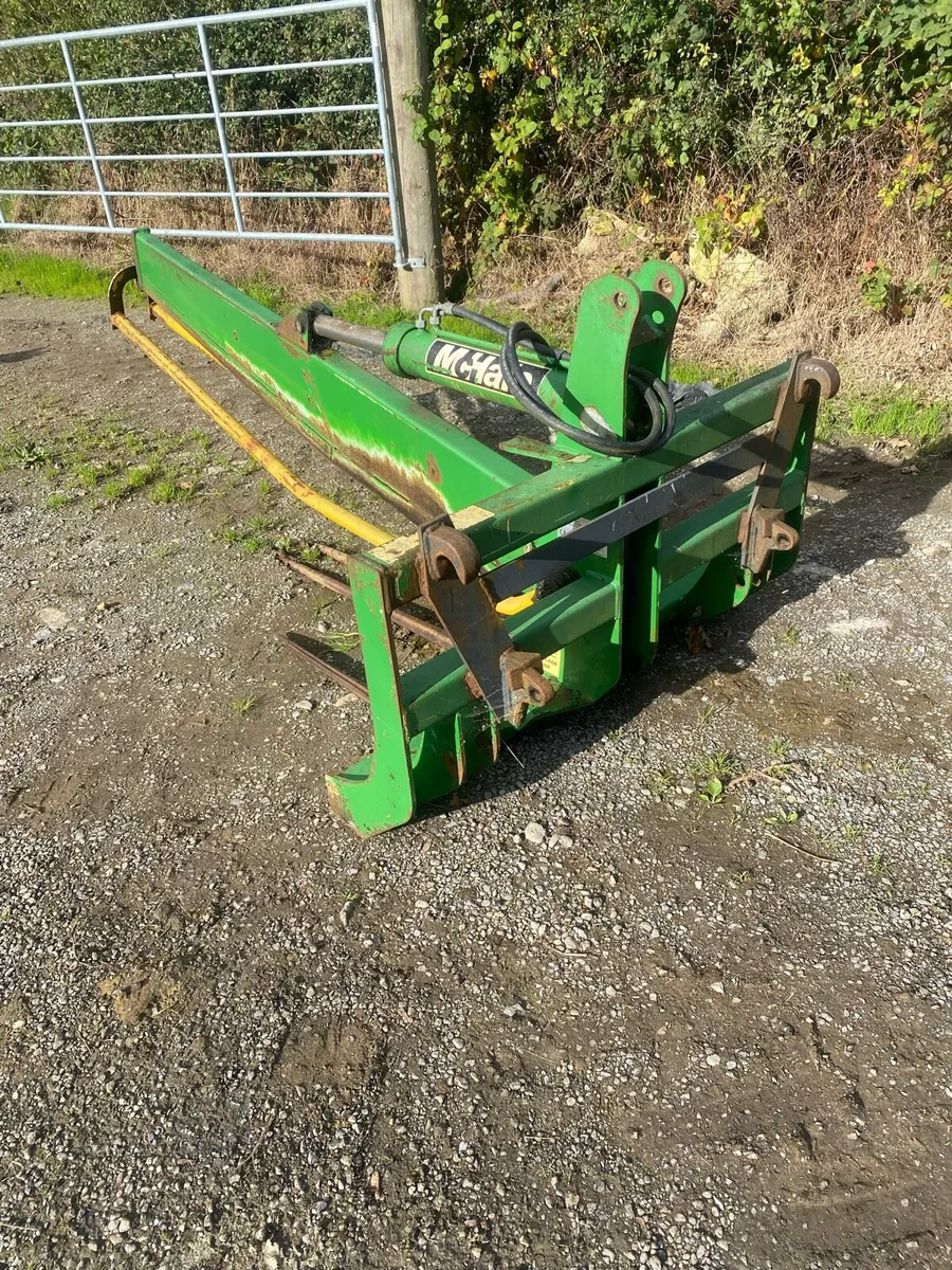 Mchale bale splitter - Image 2