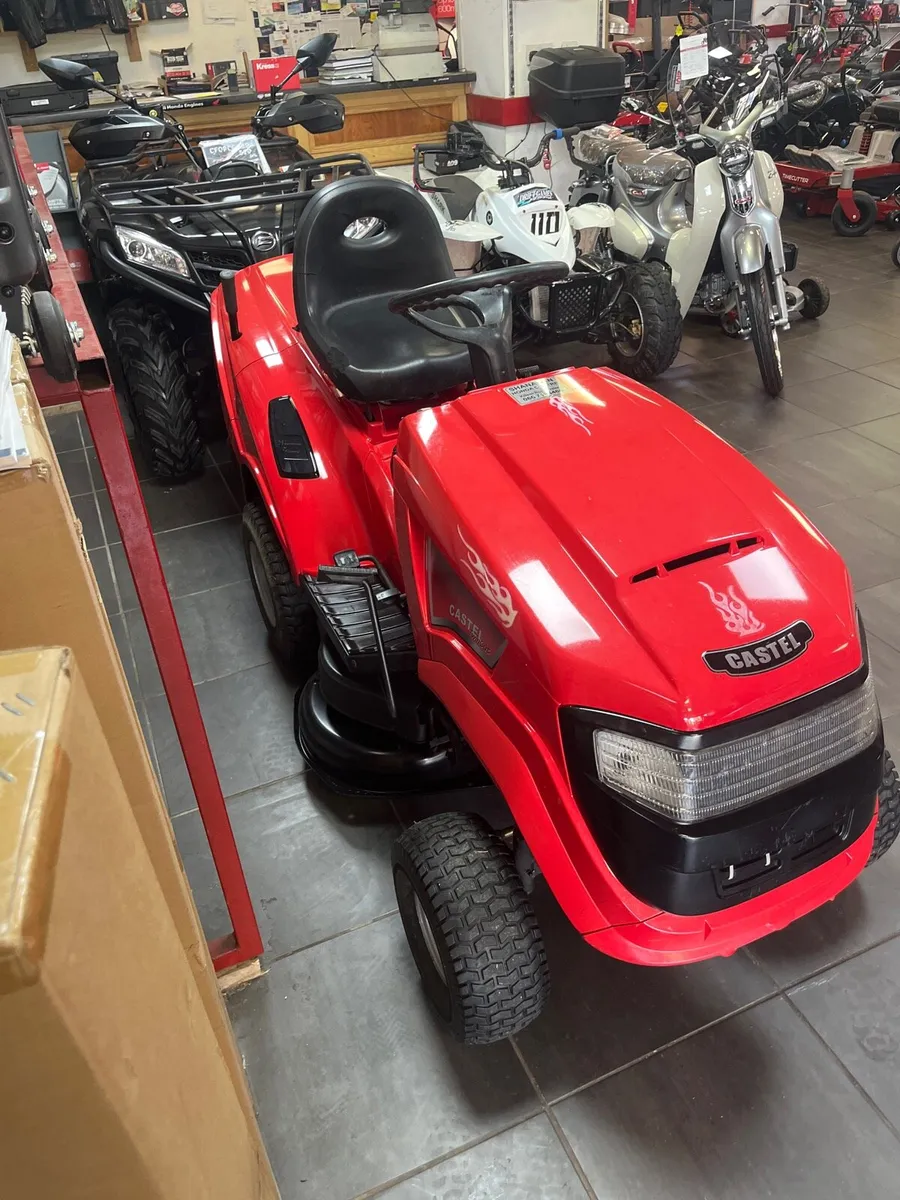 Lawnmowers - Image 3