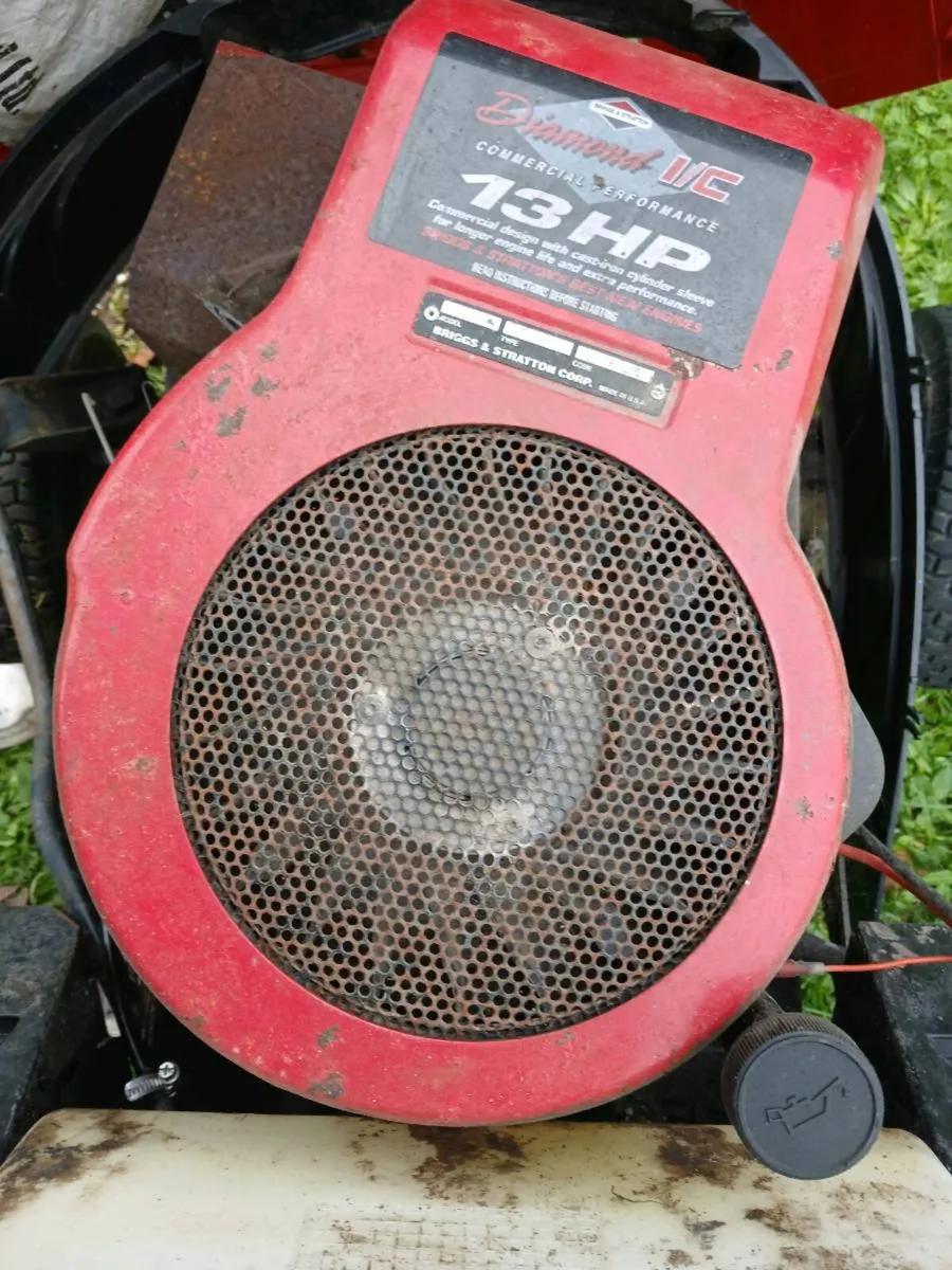 Replacement 13hp Briggs and Stratton engine