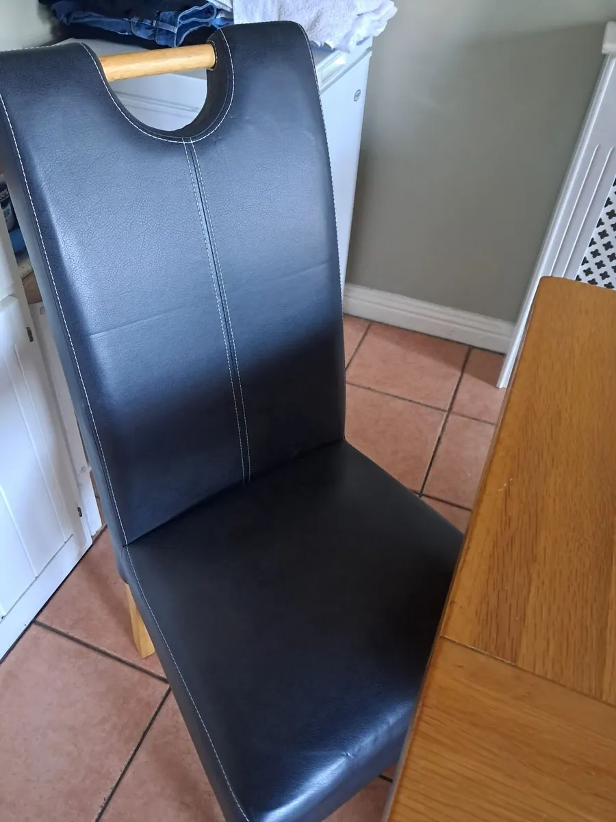 6 dinning room chairs /cahir tipperary - Image 2