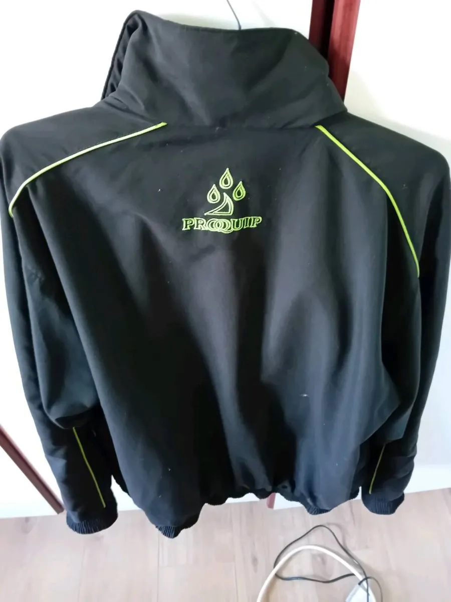 Gore tex Jackets and pants. - Image 2