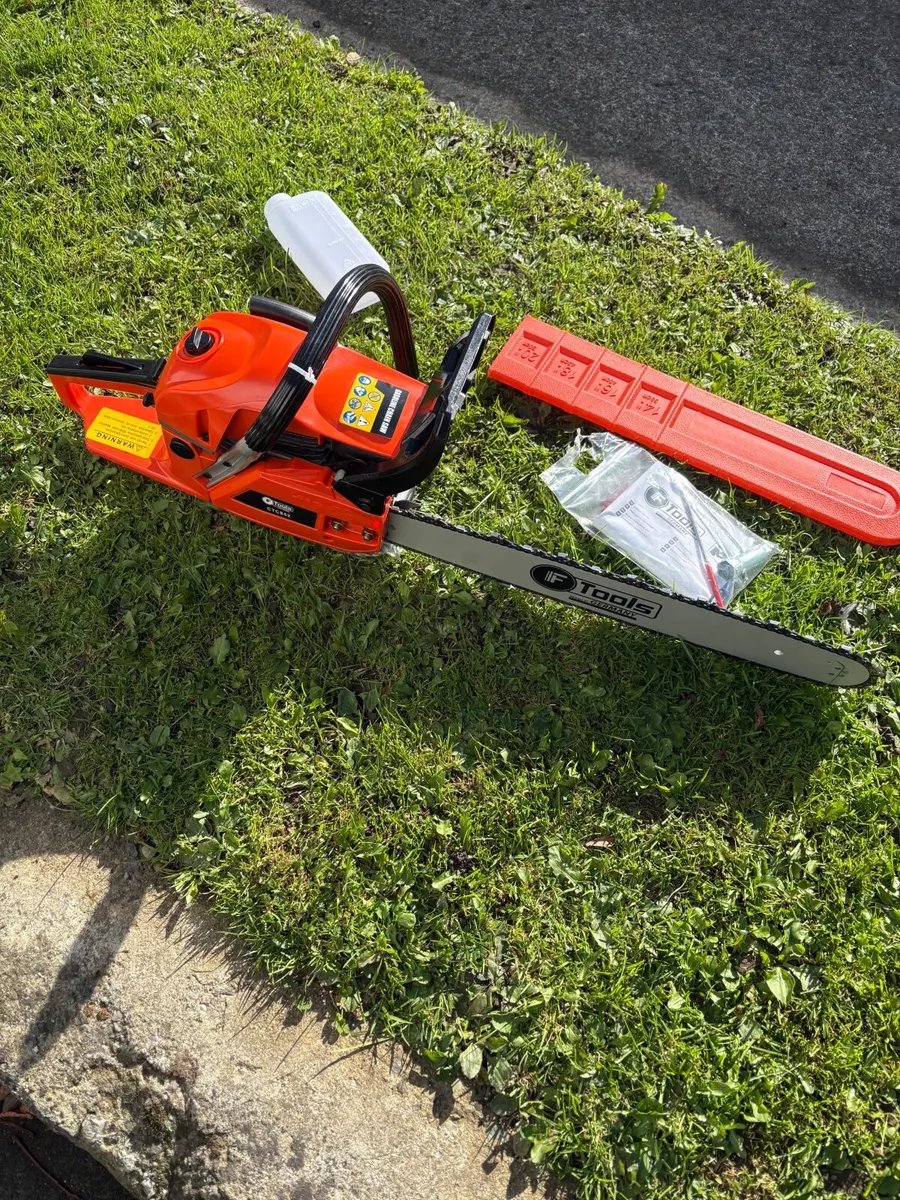 Chainsaw