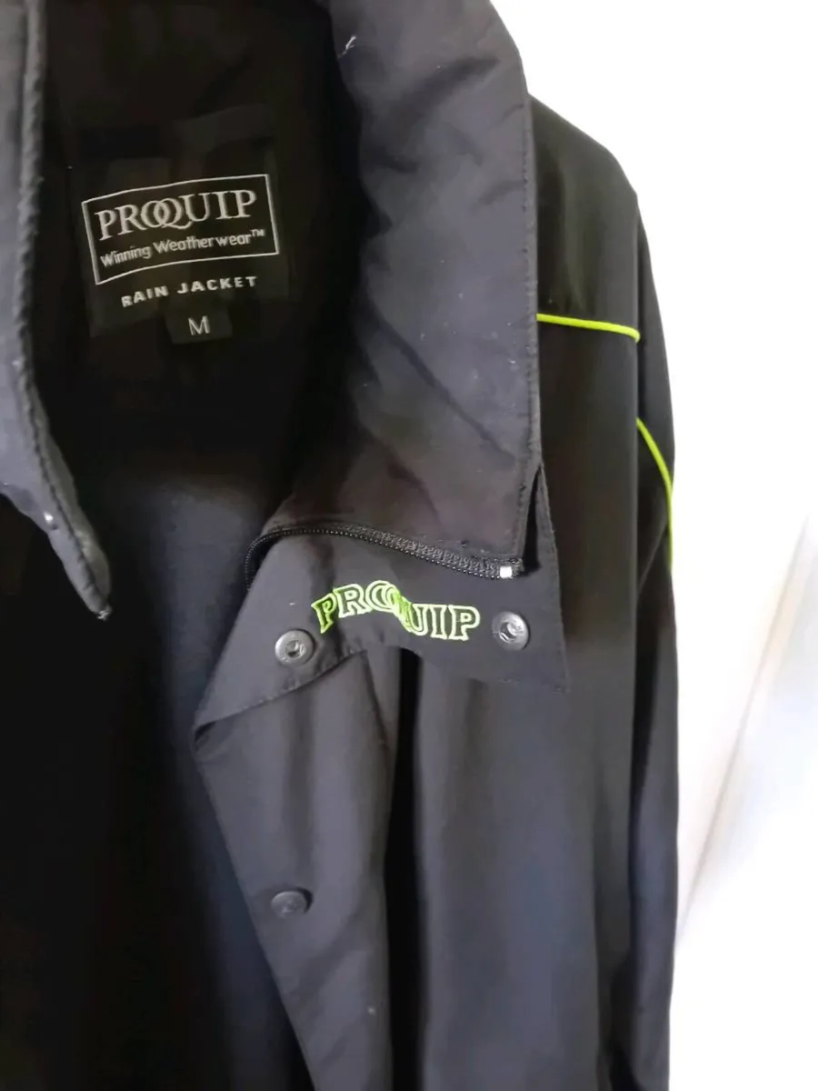 Gore tex Jackets and pants. - Image 3