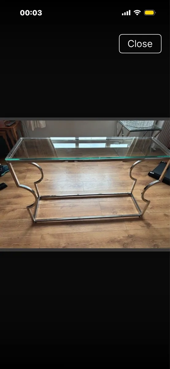 Console table - Image 1
