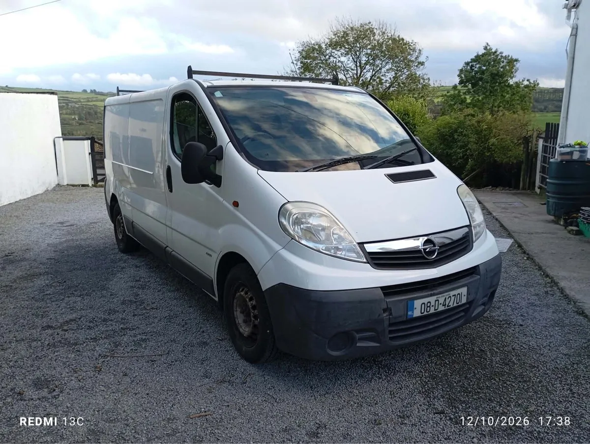 Opel Vivaro - Image 1