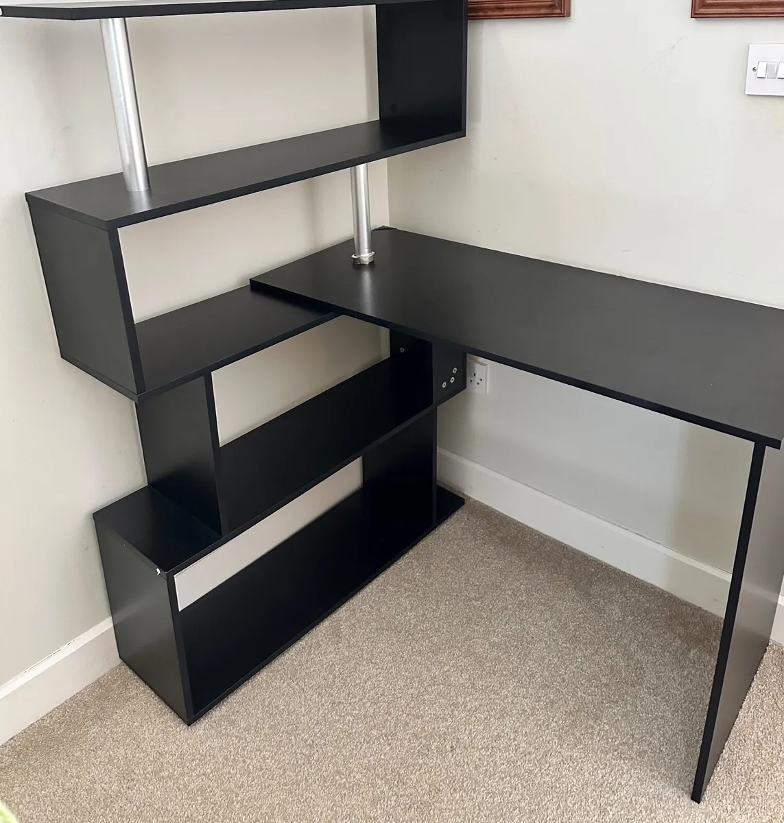 Study table - Image 2