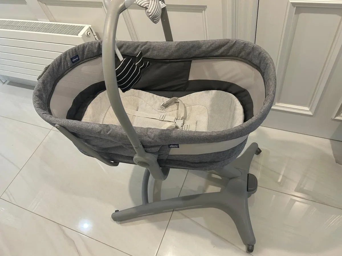 Chicco 4 in 1 - Image 3