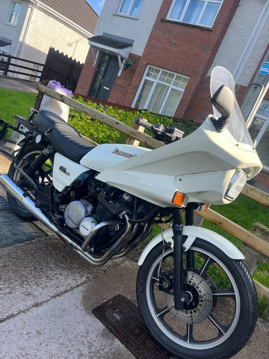 KAWASAKI Z750 GT 1984 classic bike - Image 2