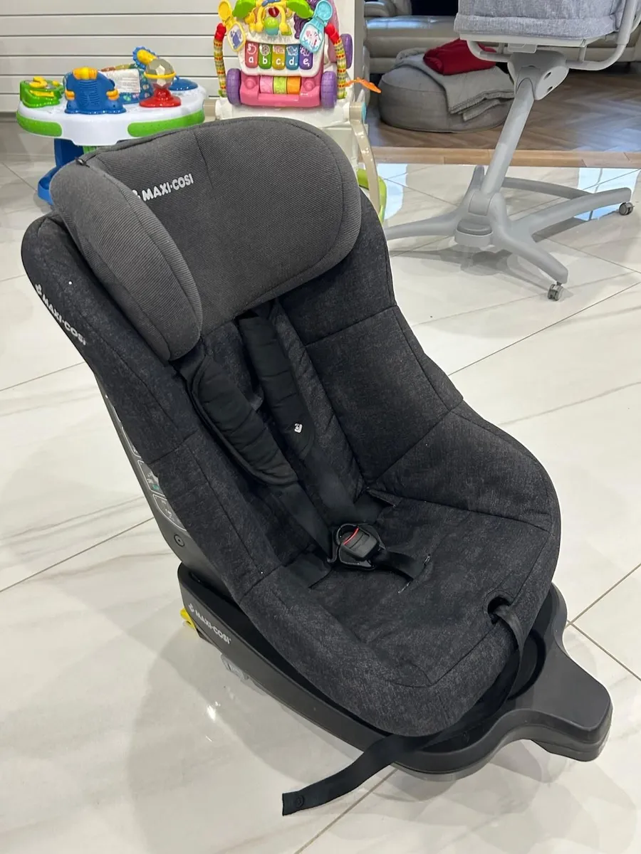 Car seats - Image 3