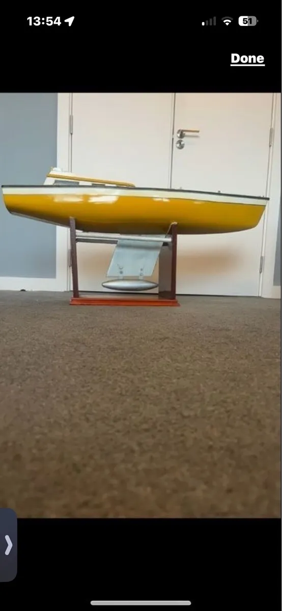 Model yacht - Image 2