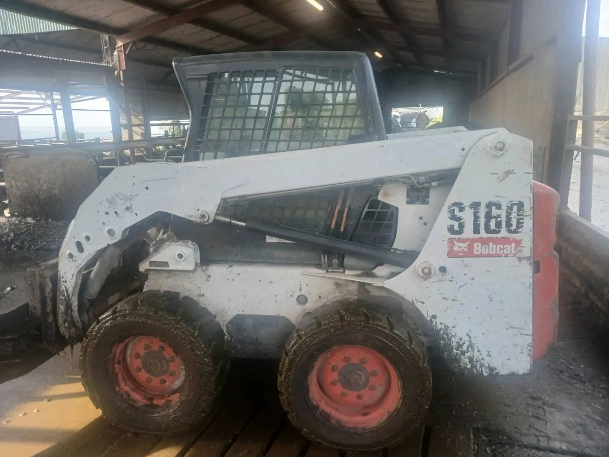 Bobcat S160 skid steer - Image 1