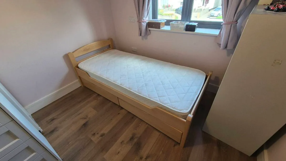 Single wooden bed frame with storage drawers - Image 3