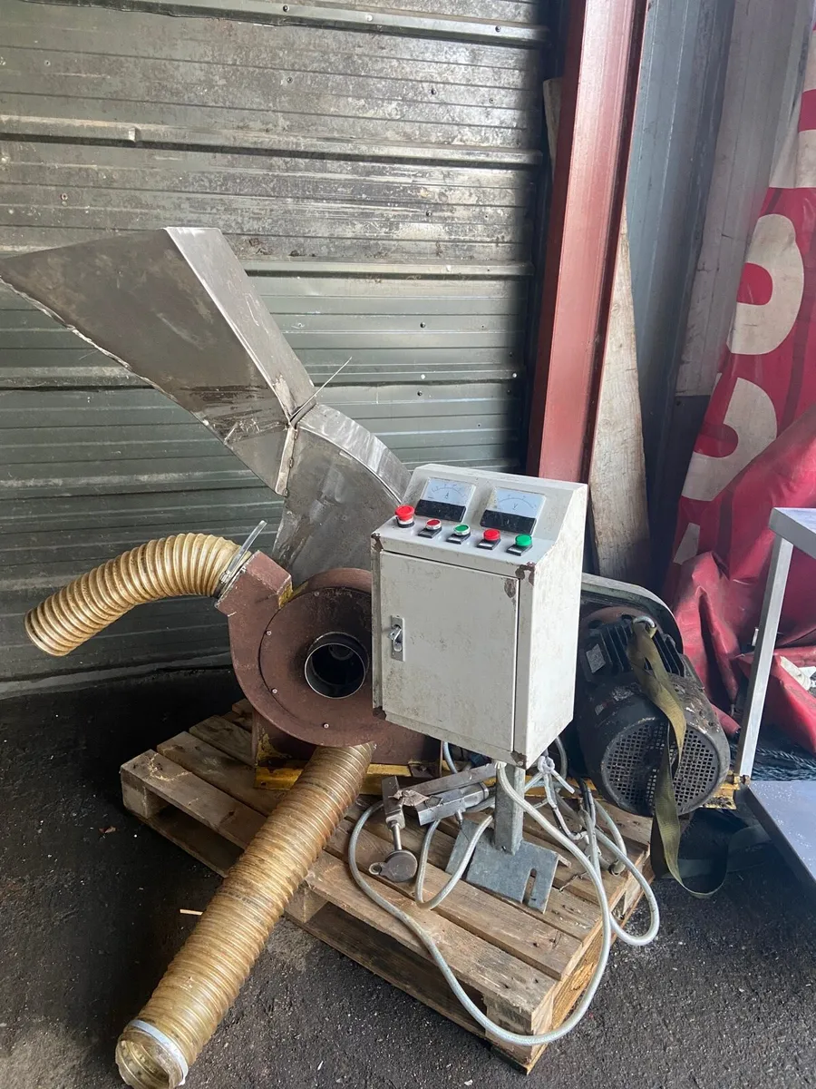 Hammer mill - Image 1