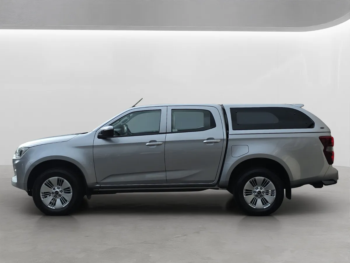 2022 ISUZU D-MAX 1.9 DBL CAB AUTO. - Image 4
