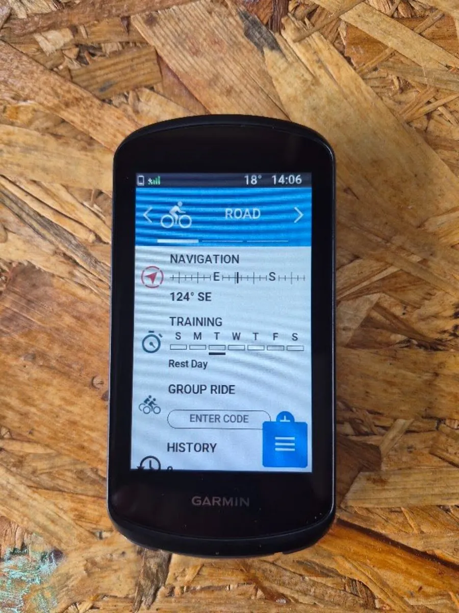 Garmin Edge 1040 Cycling Computer - Image 2