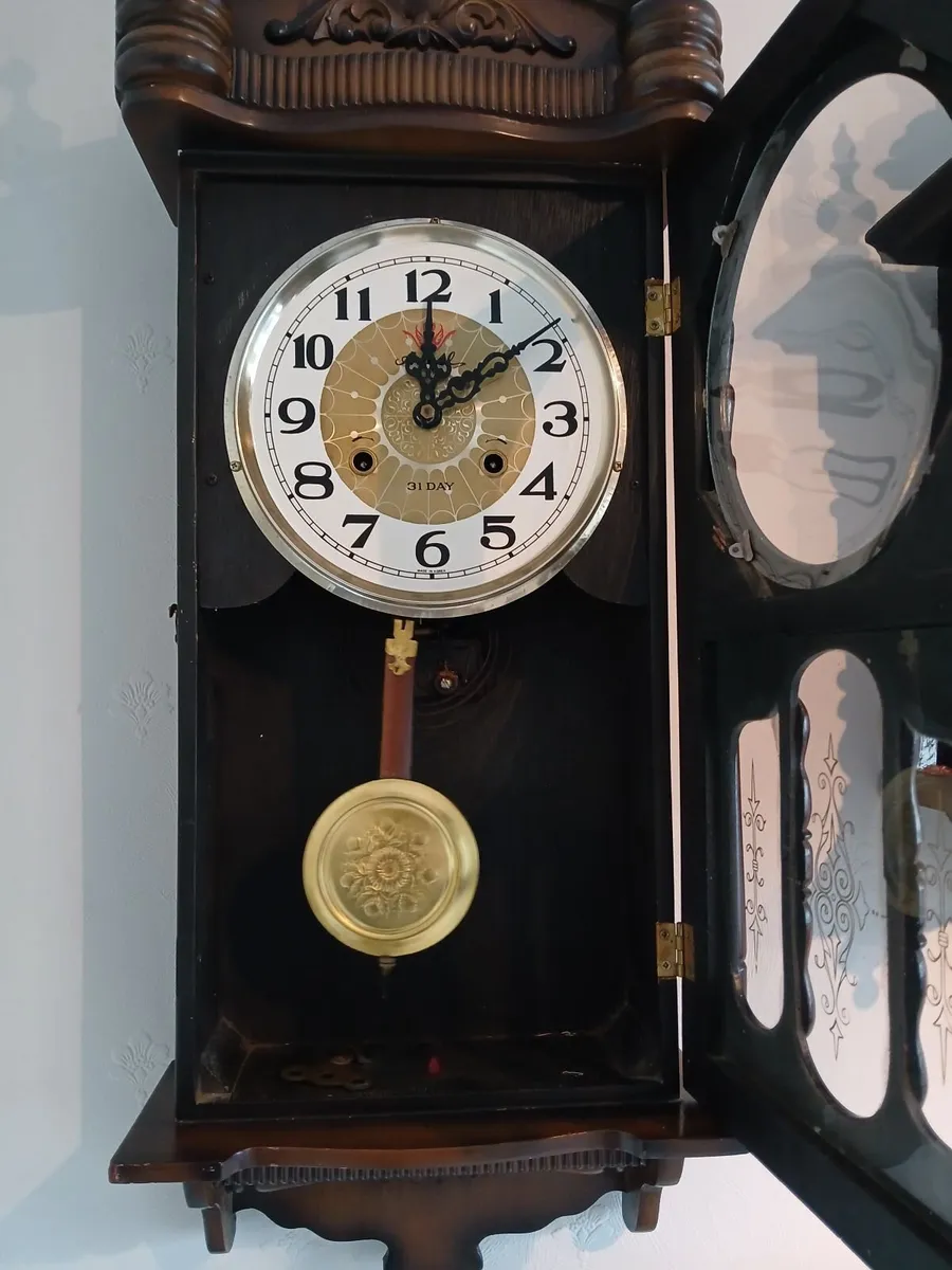 Vintage Wall Clock - Image 1