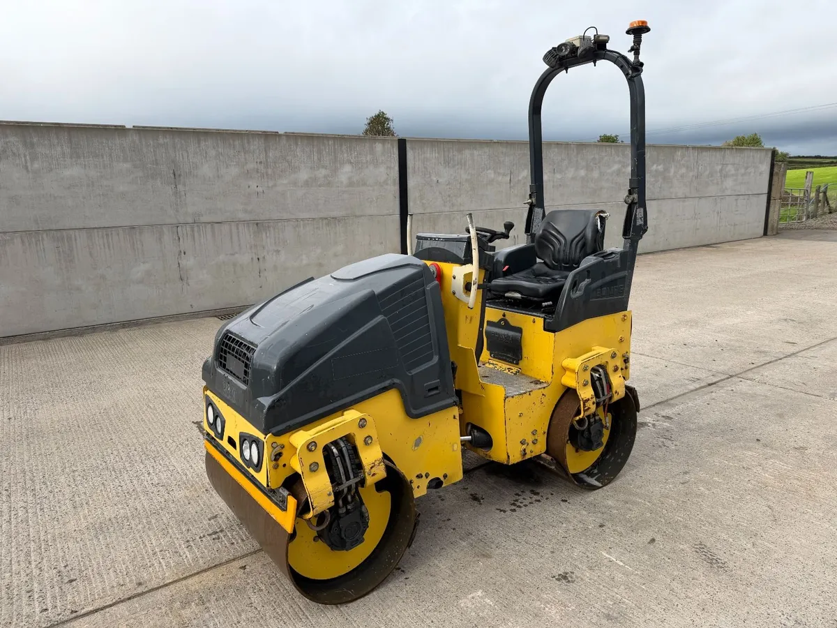 BOMAG BW100SDM-5 DOUBLE DRUM VIBRATING ROLLER - Image 1
