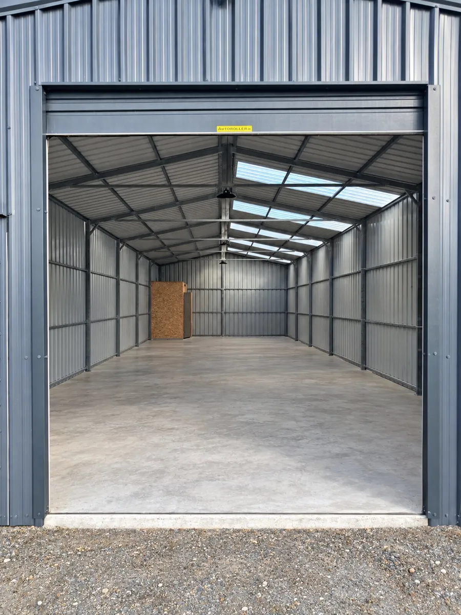 Storage unit in secure yard - Image 2