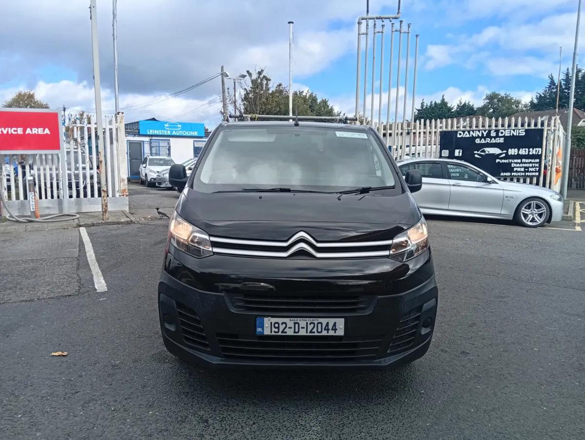 Citroen Dispatch 2019 low mileage - Image 2