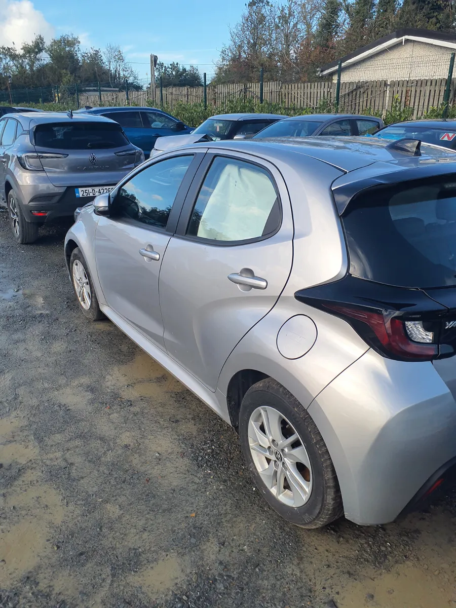 Toyota Yaris 2025 all parts available I  the same - Image 3