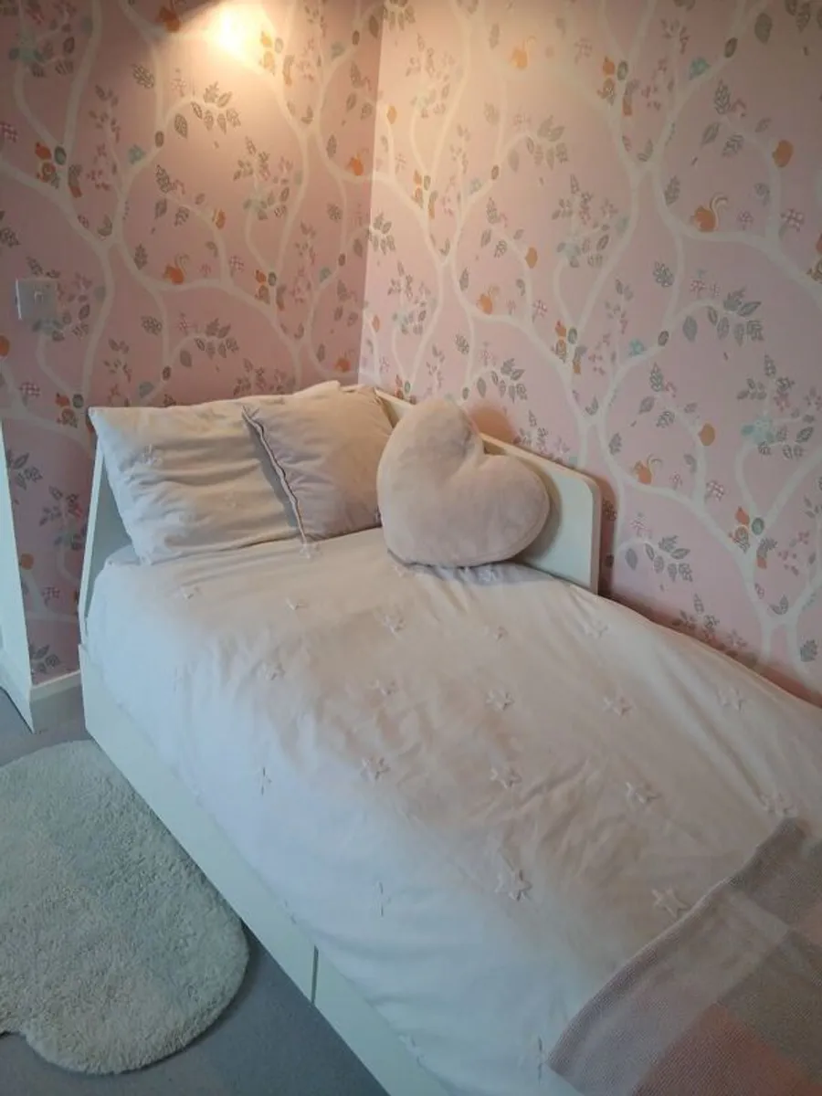ikea kids bed - Image 1