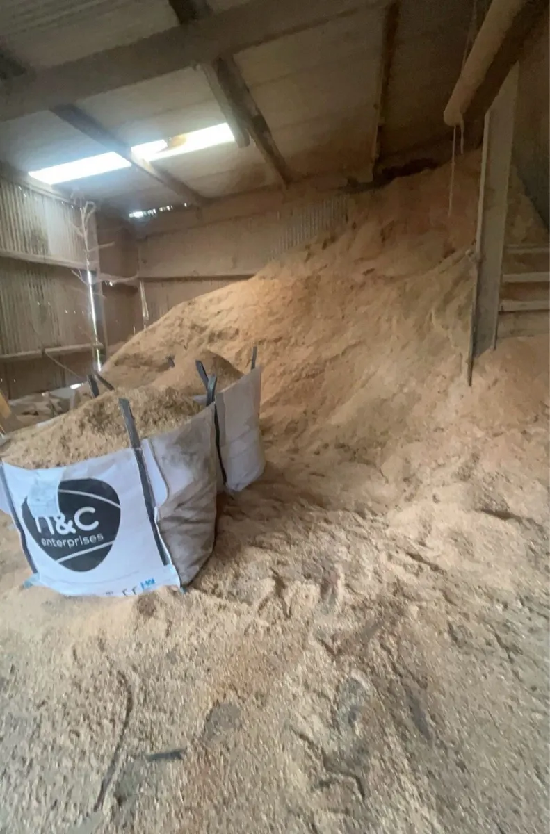 Sawdust animal bedding - Image 2