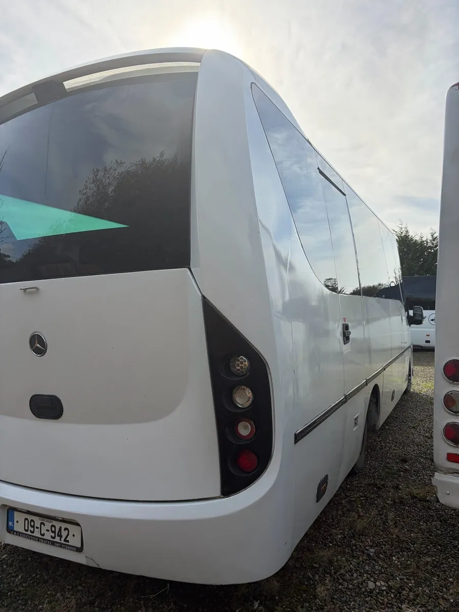 Mercedes Vario - Image 4