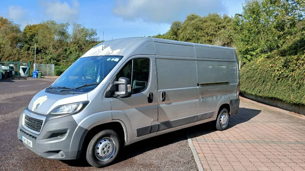 Peugeot boxer van. Test 12-26 Tax 6-27 €6250 - Image 2