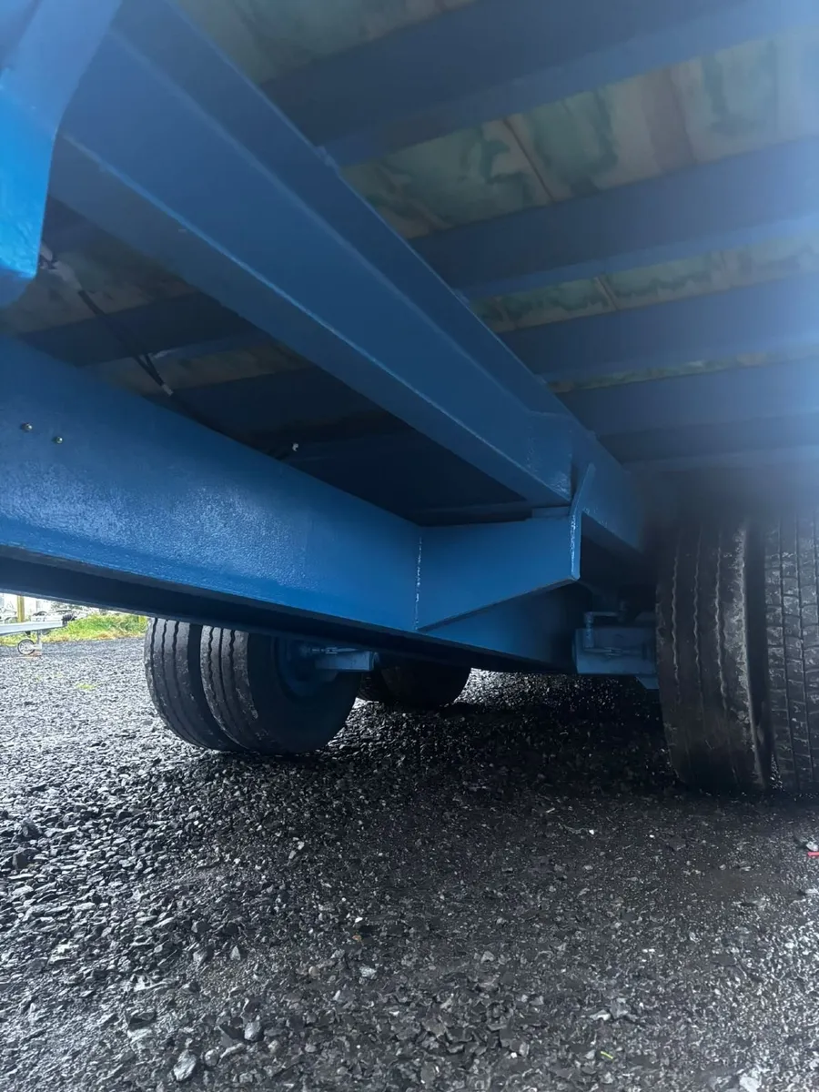 Low loader trailer - Image 4