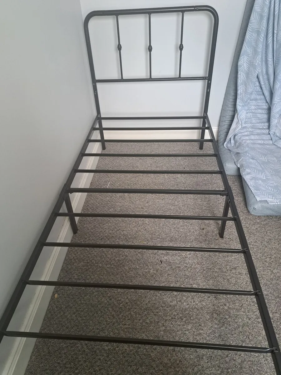 Single bed with two mattresses - Image 3