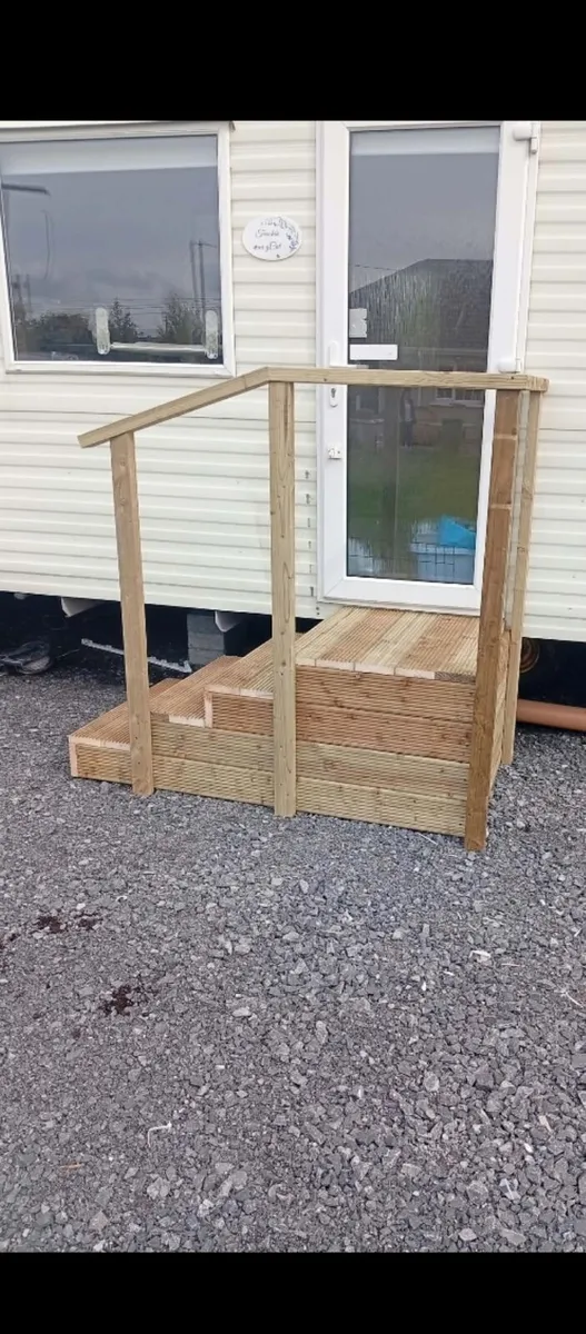 Timber decking - Image 4