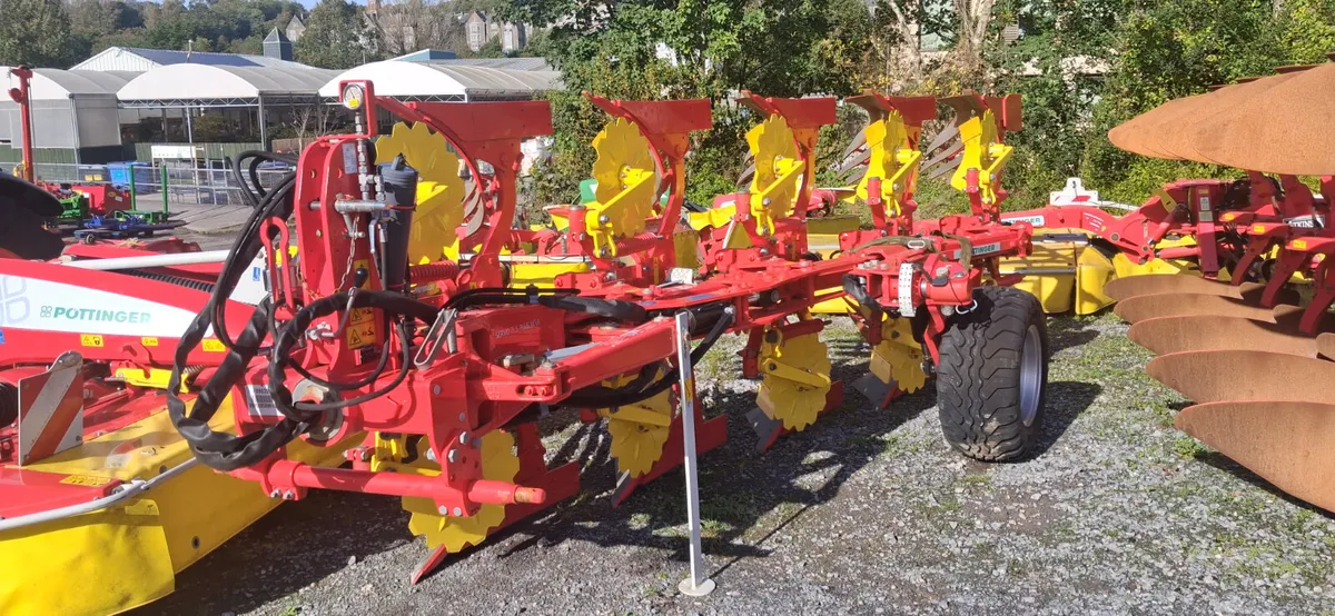 Pottinger  servo 35S plus nova DEMONSTRATOR - Image 1