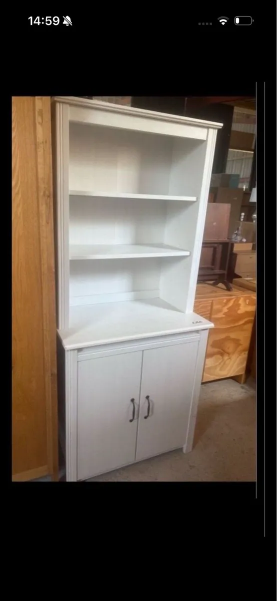 Kitchen dresser - Image 1