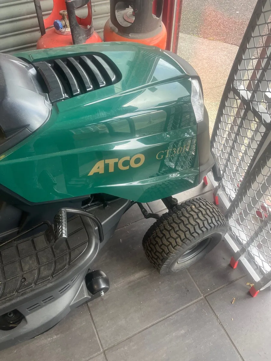 Lawnmowers - Image 3