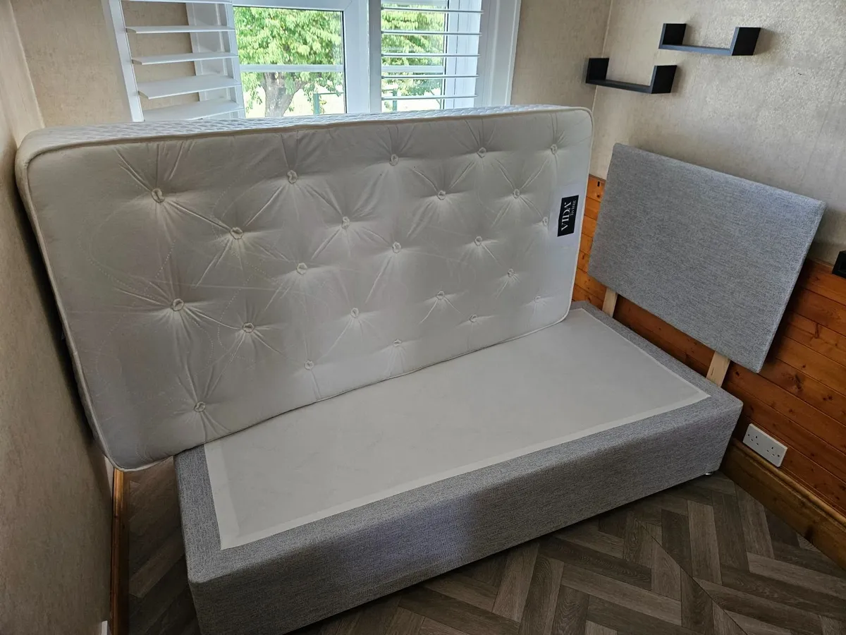Single bed and mattress - Image 3