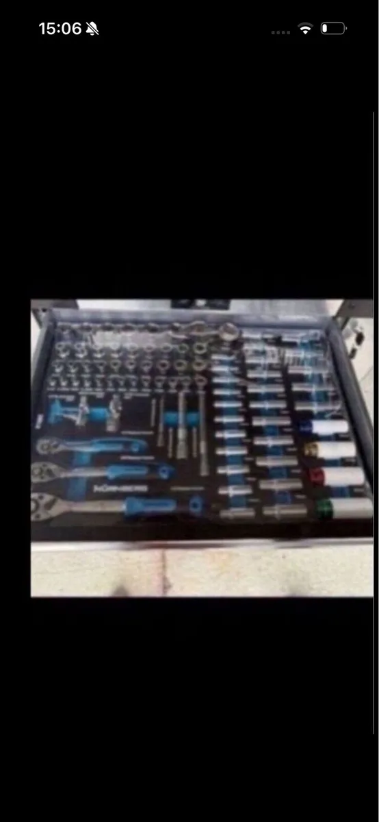 New Nuremberg tool box and tools included - Image 3