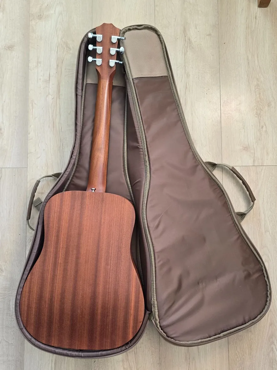 Taylor Baby Taylor BT2 Acoustic Guitar + Gig Bag - Image 3