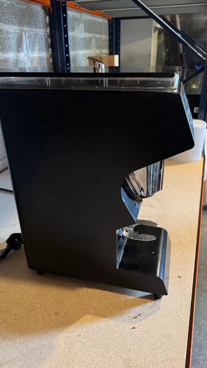 Victoria Arduino coffee grinder - Image 4
