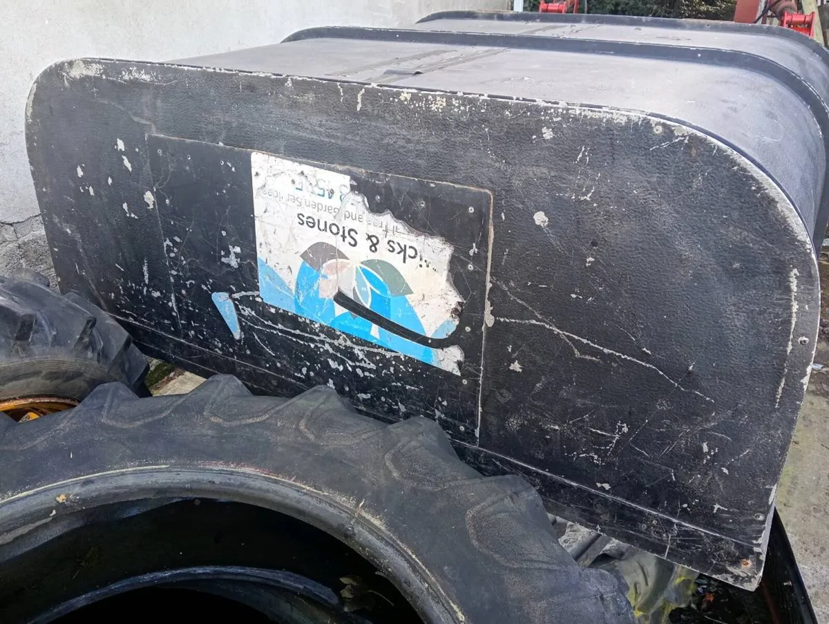 Canopy for jeep tub - Image 2