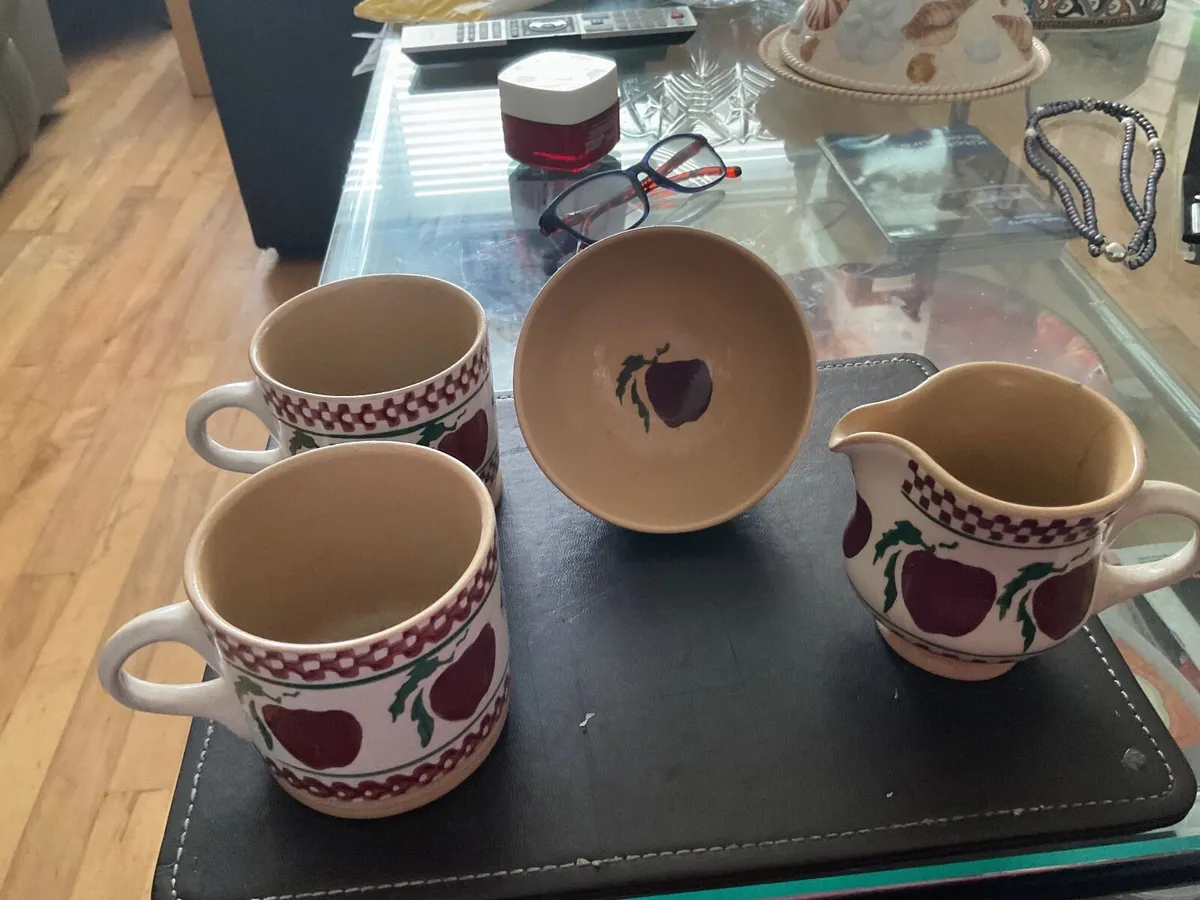 5 pieces of Nicholas Moss pottery - Image 4