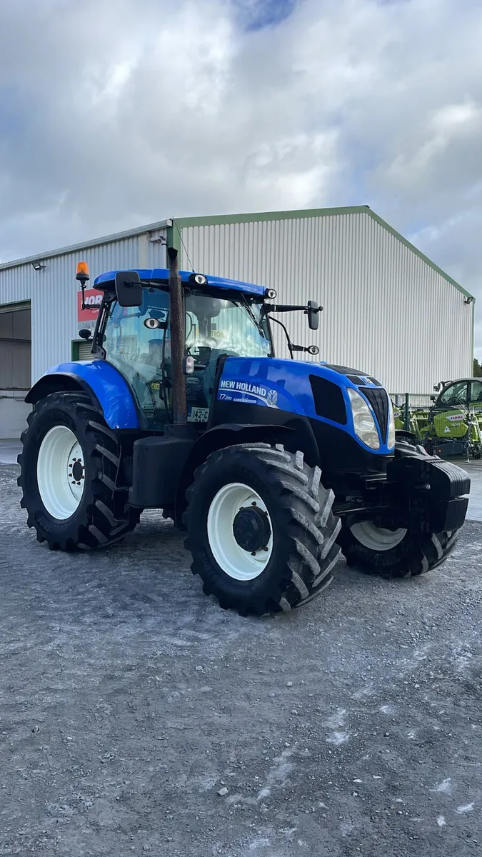 New Holland T7.200 **NO VAT** - Image 2