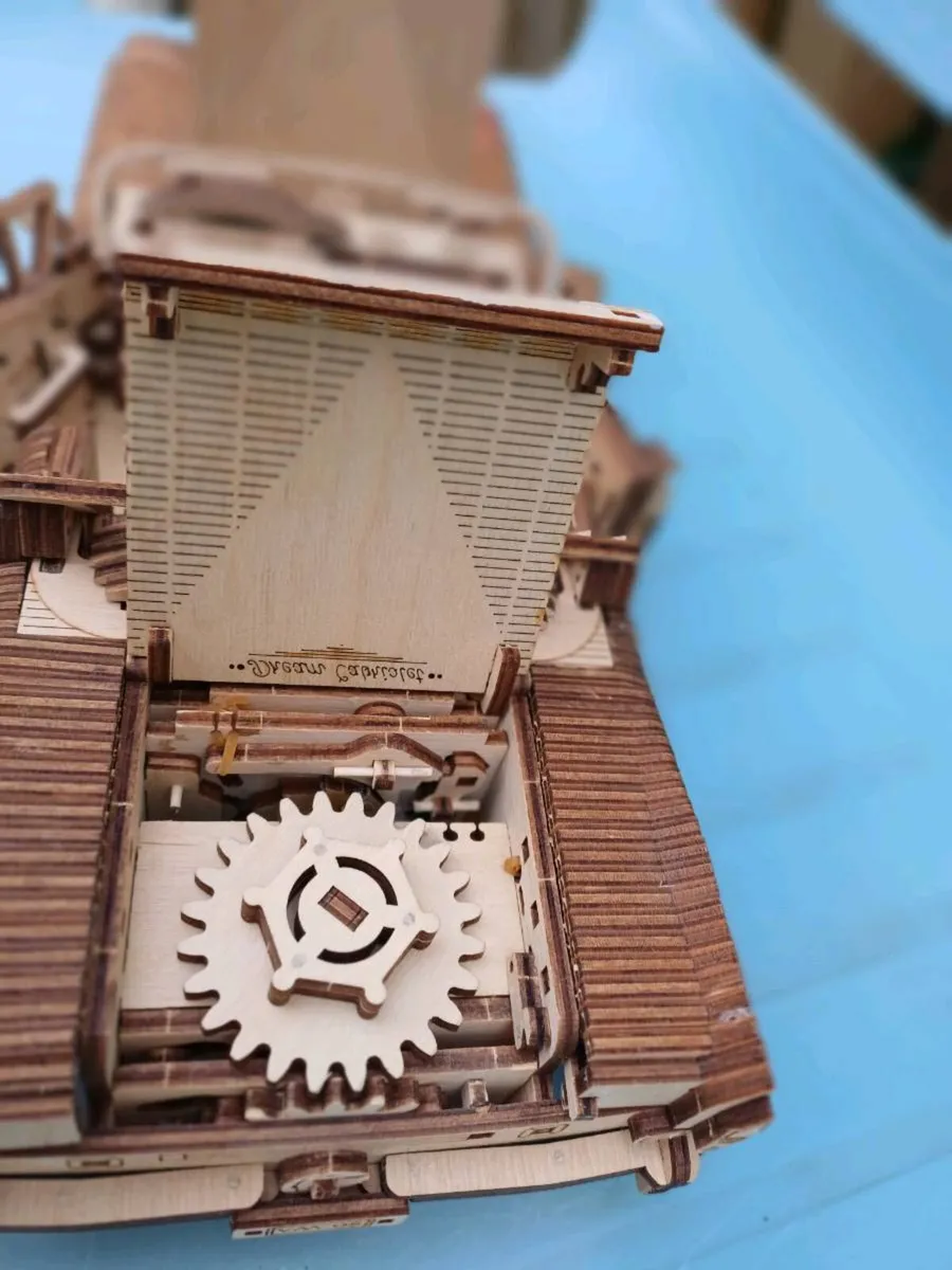 Ugears Dream Cabriolet Mechanical 3D Car - Image 3