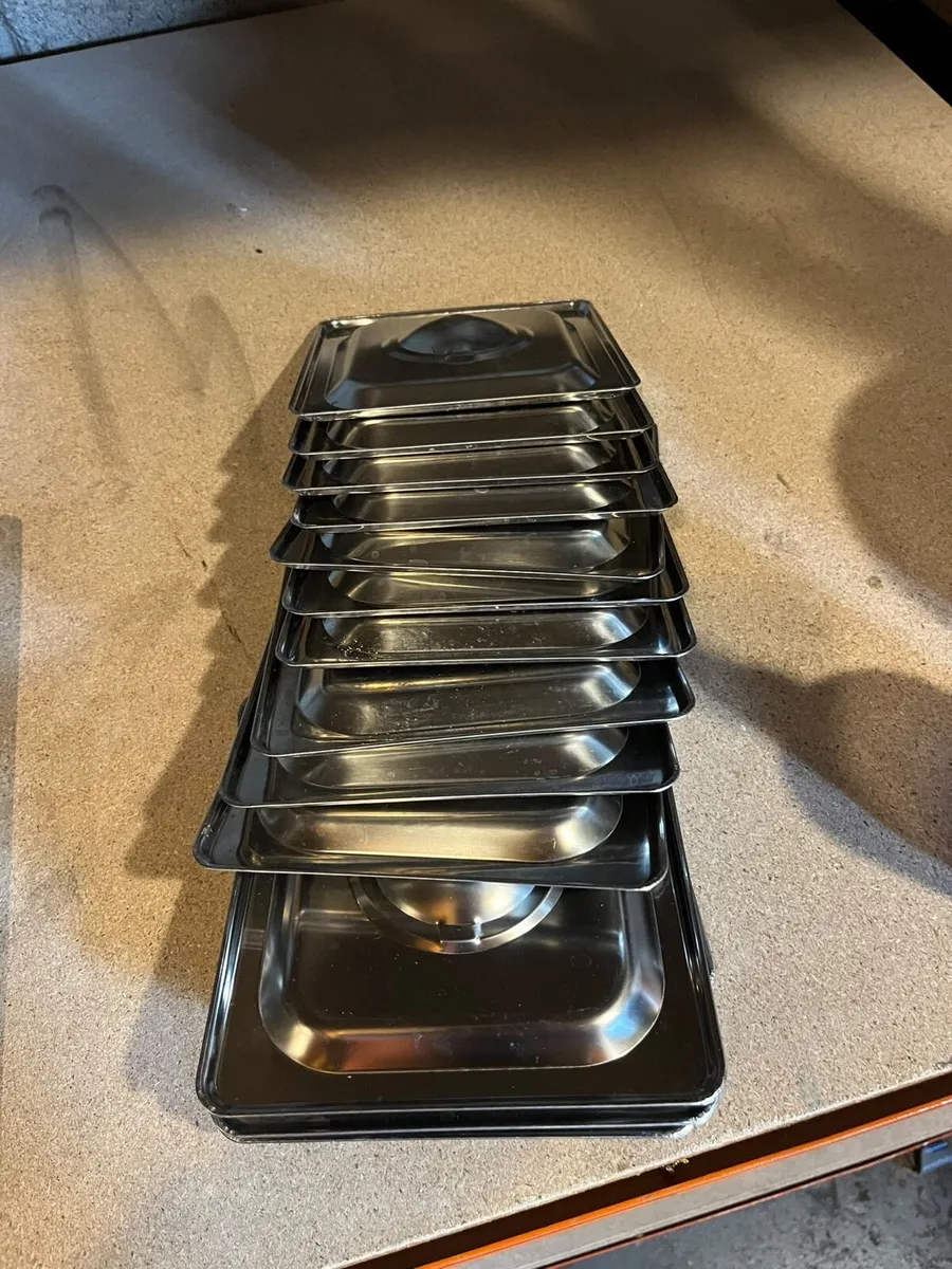 Gastro stainless steel pans and lids - Image 2