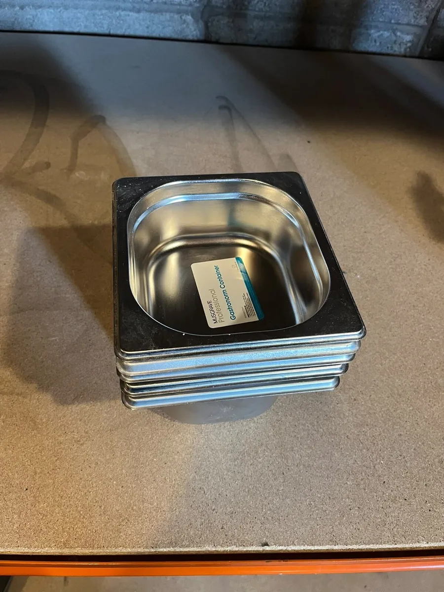 Gastro stainless steel pans and lids - Image 3