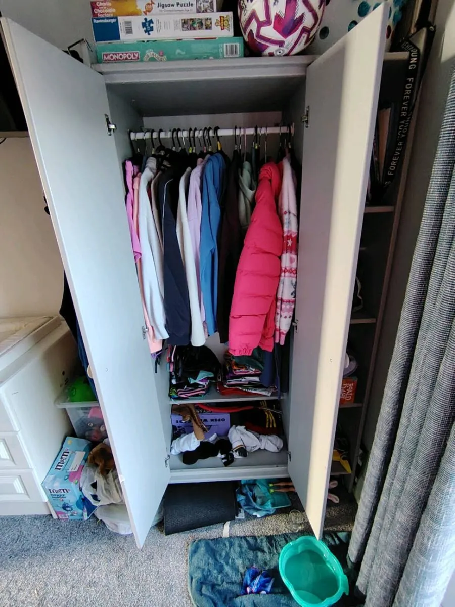 Kids Wardrobe - Image 3