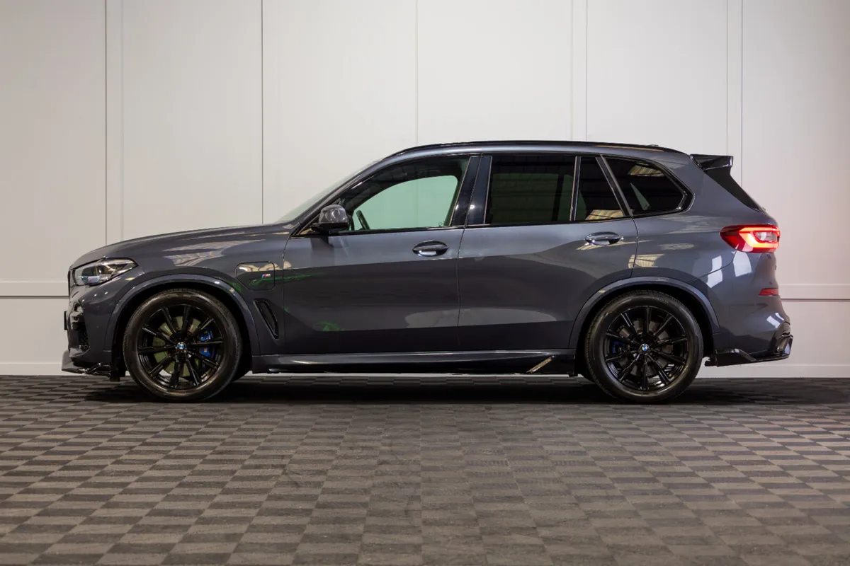 2021 BMW X5 X-Drive 45e M-Sport 5 Seat N1 - Image 3