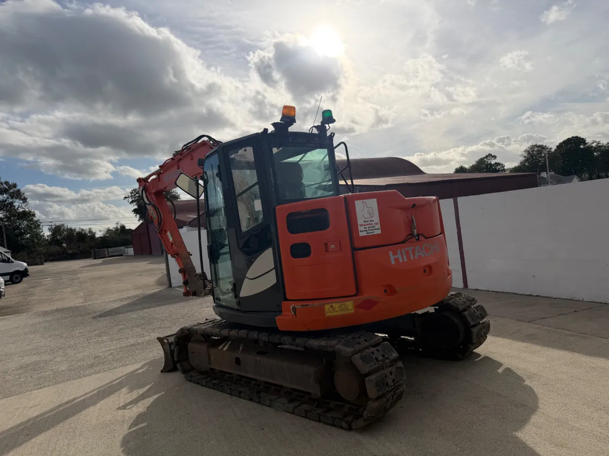 Hitachi zaxis 85 year 2017 - Image 4