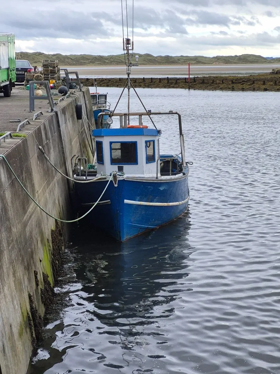 36 Foot Fishing Boat - Image 4